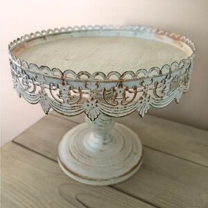 Vintage cake stand or pedestal